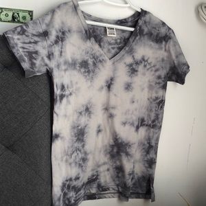 PINK t-shirt